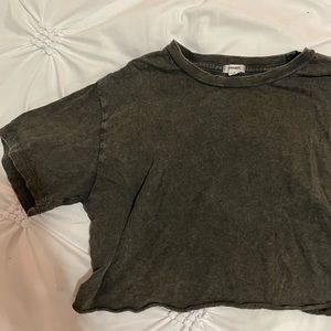 Garage cropped tee